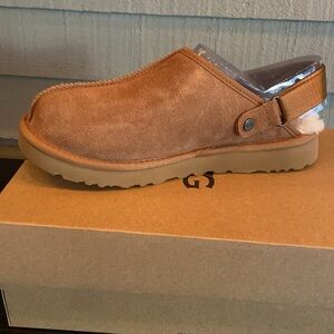 Ugg Lanah clog NIB women’s size 8 FREE SHIP